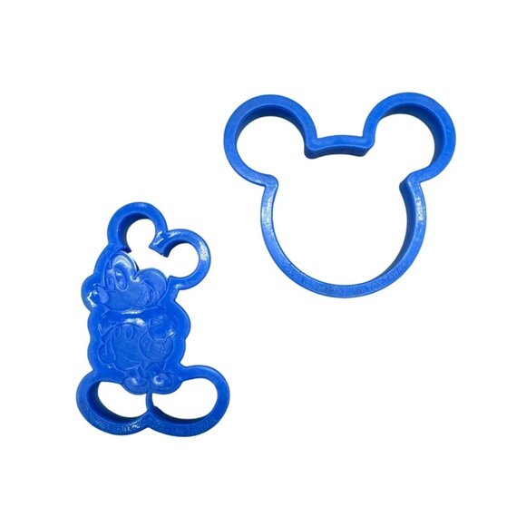 Mickey Mouse Cookie Cutters Set Of 2 Blue Plastic Disney Wilton Taiwan - Picture 1 of 4